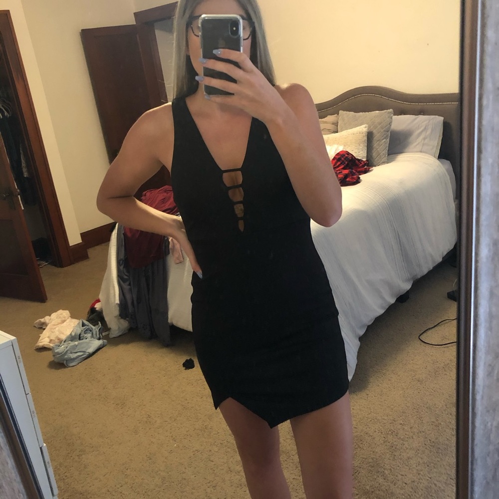 Black Bodycon dress